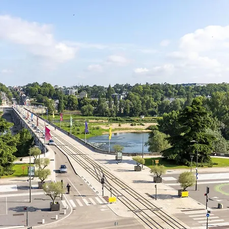 Hotel Hilton Garden Centre, France 4*