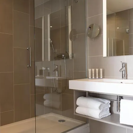 Hotel Hilton Garden Centre, France
