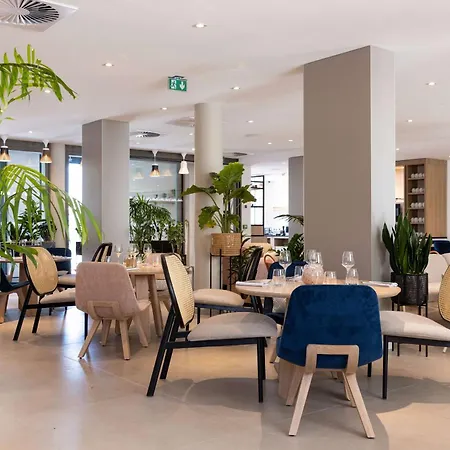 Hilton Garden Centre, France Hotel 4*