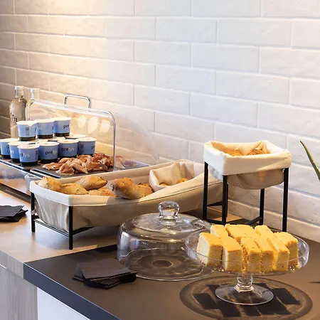 Hilton Garden Centre, France Otel 4*