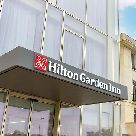 Hilton Garden Centre, France 4* Tours