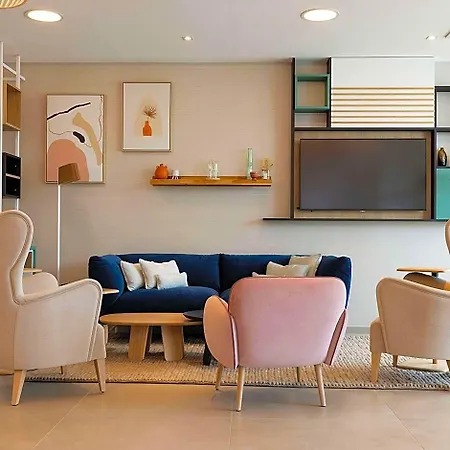 Hilton Garden Centre, France Hotel 4*