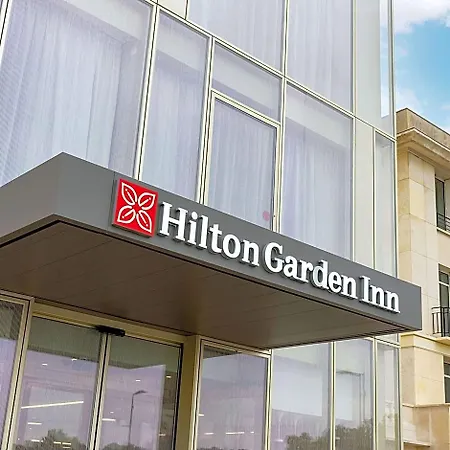 Hotel Hilton Garden Centre, France 4*