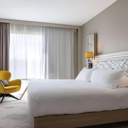 Hilton Garden Centre, France Hotel 4*