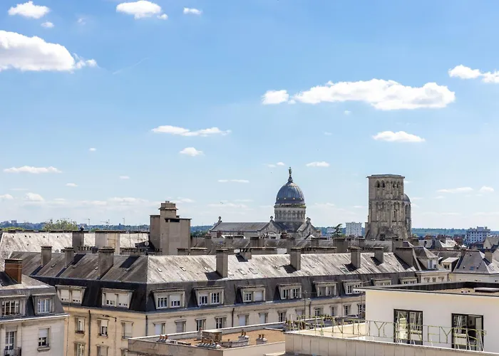 Hotel Hilton Garden Centre, France 4*