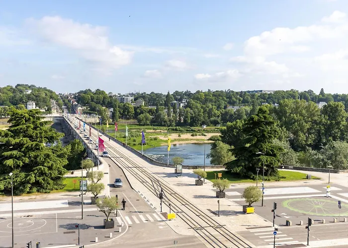 Ξενοδοχείο Hilton Garden Centre, France 4*