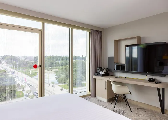 Hilton Garden Centre, France 酒店