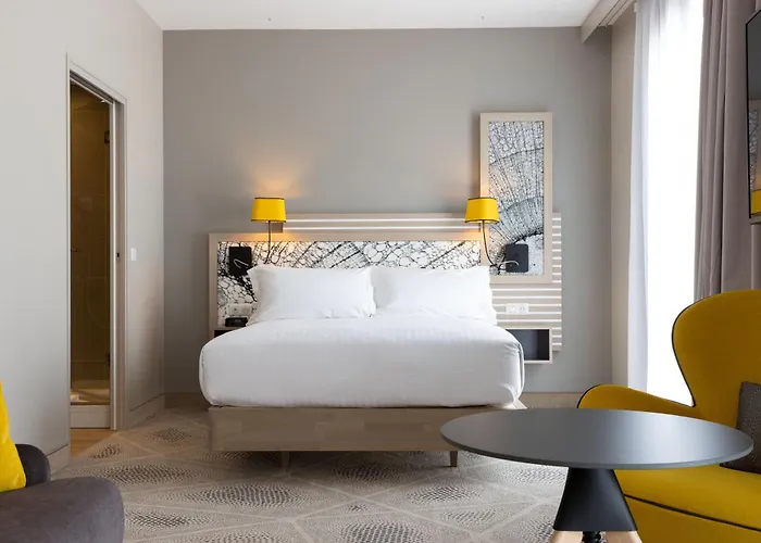 Hilton Garden Centre, France 4* 图尔