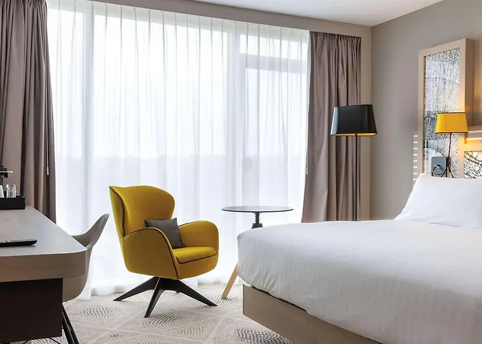 酒店 Hilton Garden Centre, France 4*