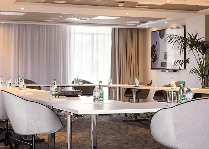 Hilton Garden Centre, France Ξενοδοχείο