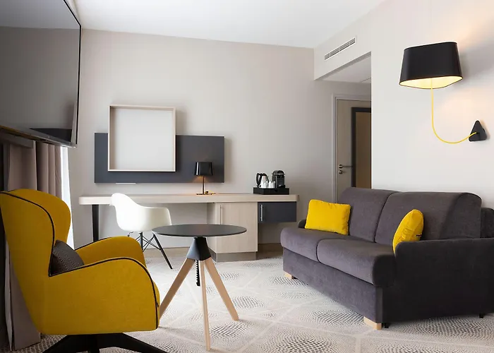 Hilton Garden Centre, France 4* 图尔