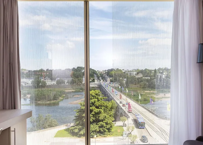 Hilton Garden Centre, France Ξενοδοχείο 4*